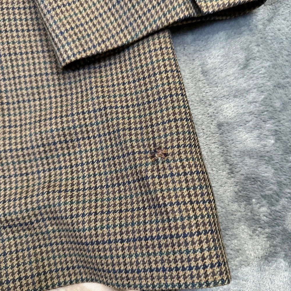 Lauren Ralph Lauren item good
